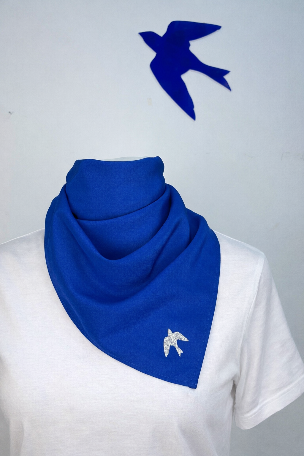 Eșarfă BLUE BIRD essentials