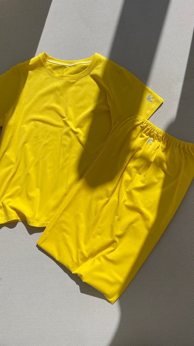 Set Leisure, Tricou